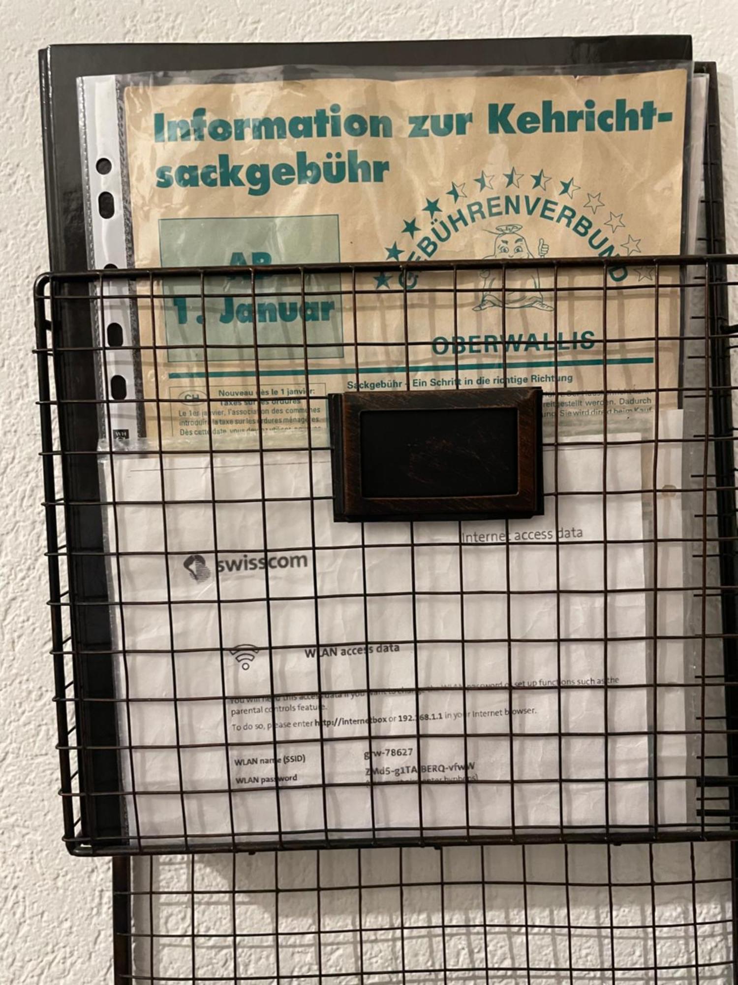 Modern Taesch Apartment With Free Parking Kültér fotó